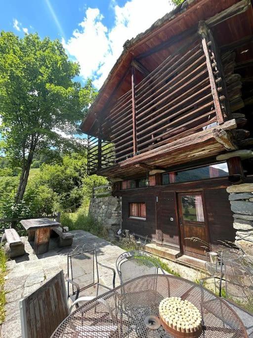 Magnifique Racard Renove Isole 10 Minutes De Marche Haudères